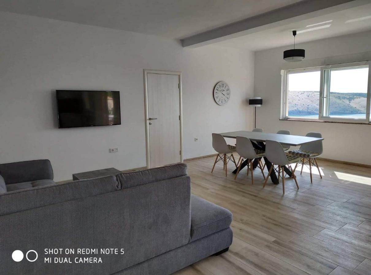 Apartments Patalic Lopar Bagian luar foto